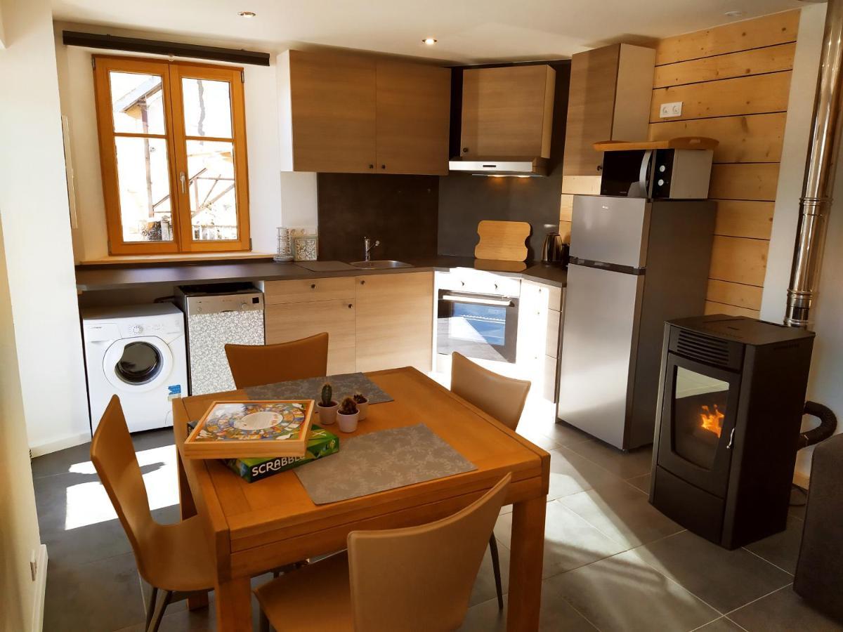 Holiday home Du Fourperet-parc Naturel Du Haut-jura Longevilles-Mont-d'Or